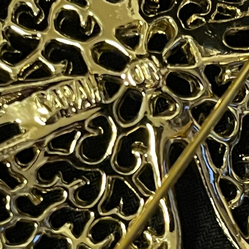 Sarah Coventry Filigree Four‑Leaf Clover Brooch – Vintage – Excellent Condition - Picture 7 of 10